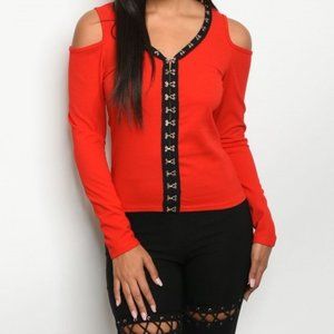 Cute cold shoulder top with hook closures